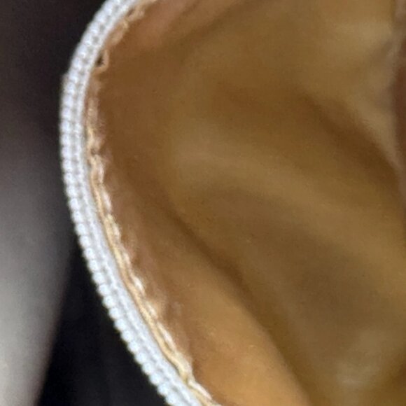 Auth Gucci GG Supreme PVC x Leather Beige Drawstring Shoulder Bag - Picture 9 of 10